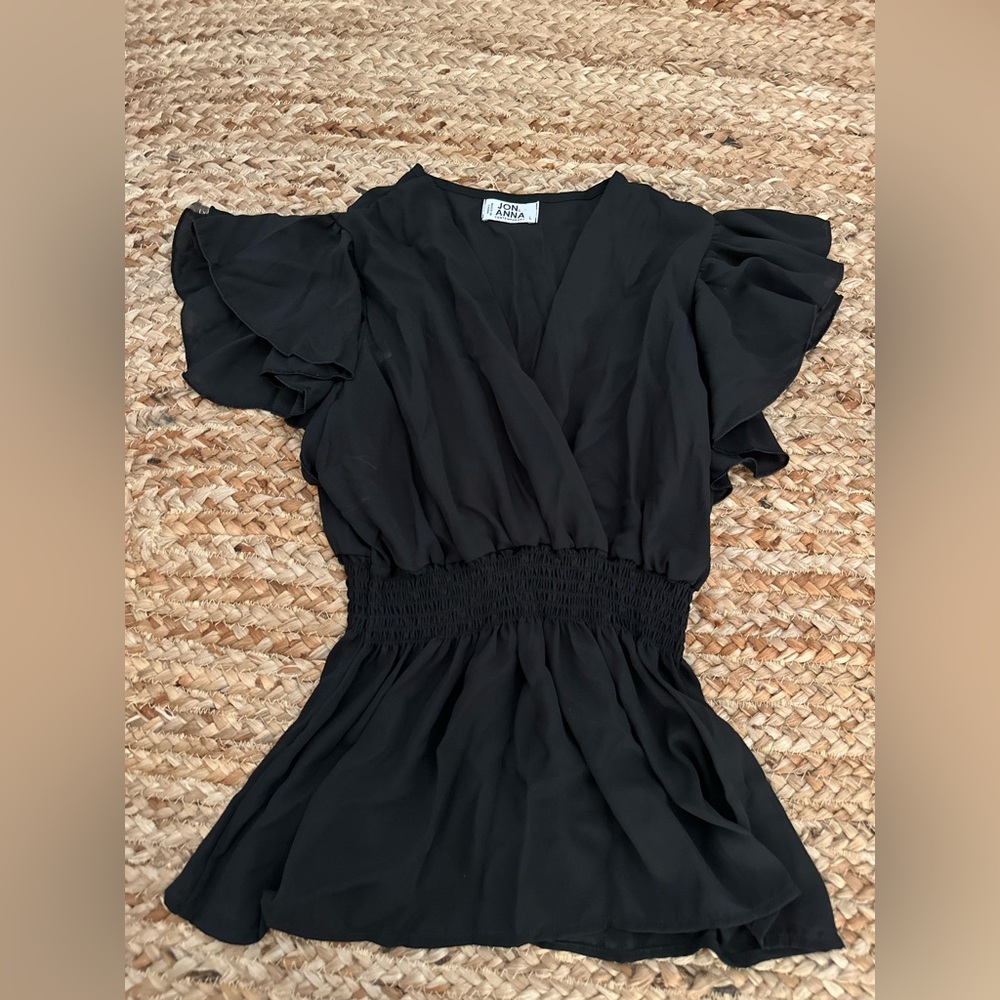 RUFFLE SLEEVE BLOUSE TOP